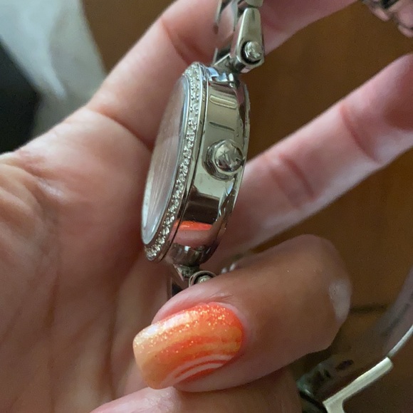 Michael Kors Parker Watch - Picture 4 of 5